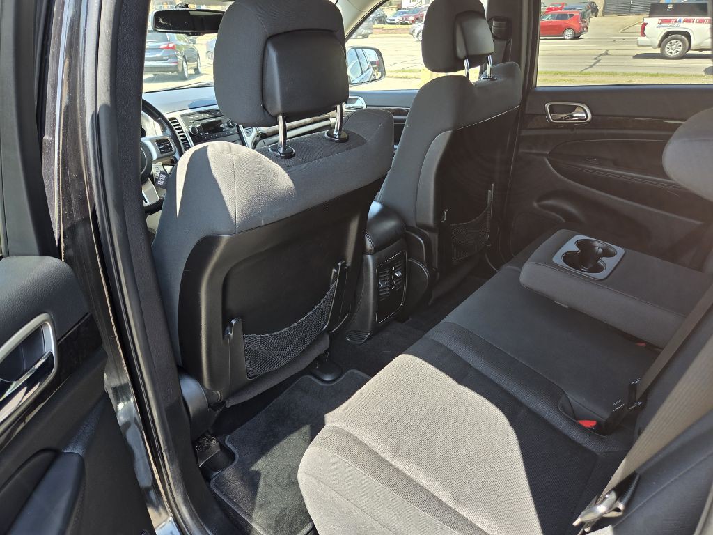 2012 Jeep Grand Cherokee Image 18