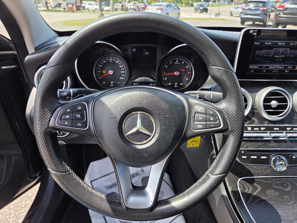 2015 Mercedes-Benz C-Class Image 12