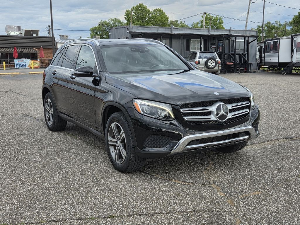 2016 Mercedes-Benz GLC-Class Image 4