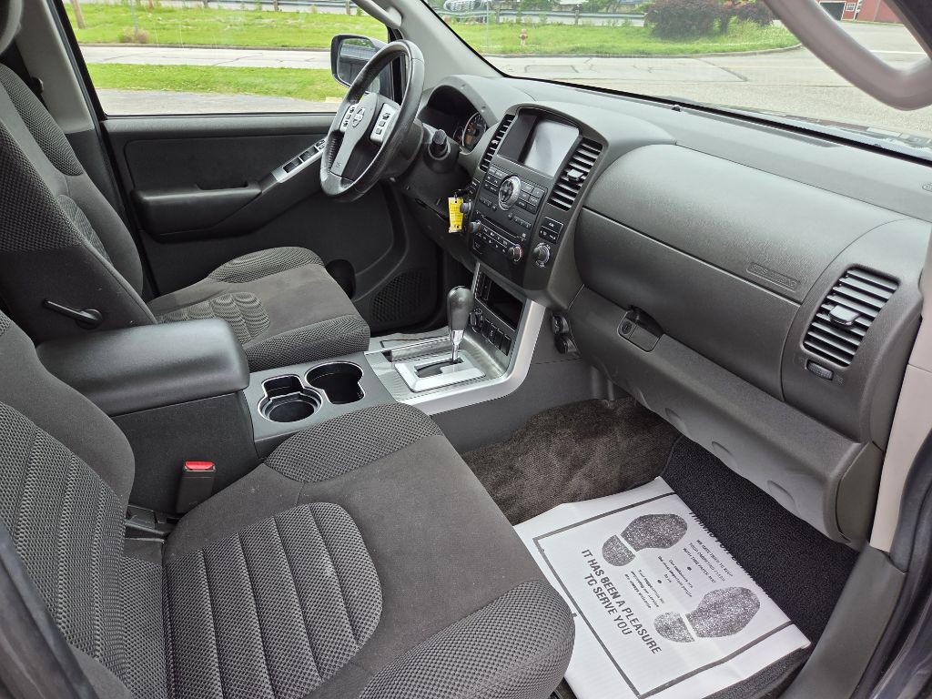 2012 Nissan Pathfinder Image 14