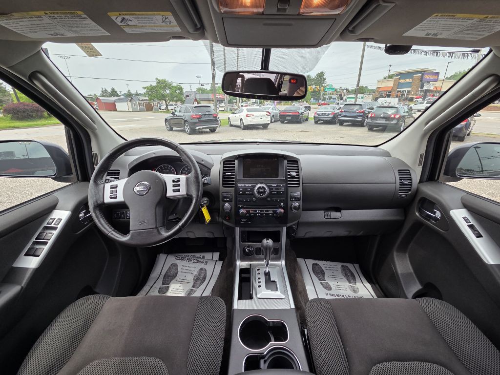 2012 Nissan Pathfinder Image 20