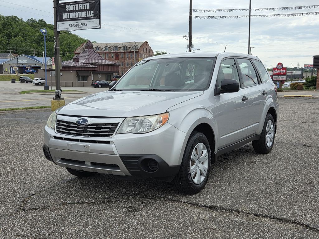 2010 Subaru Forester Image 2