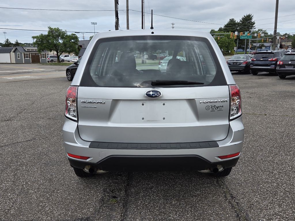 2010 Subaru Forester Image 7