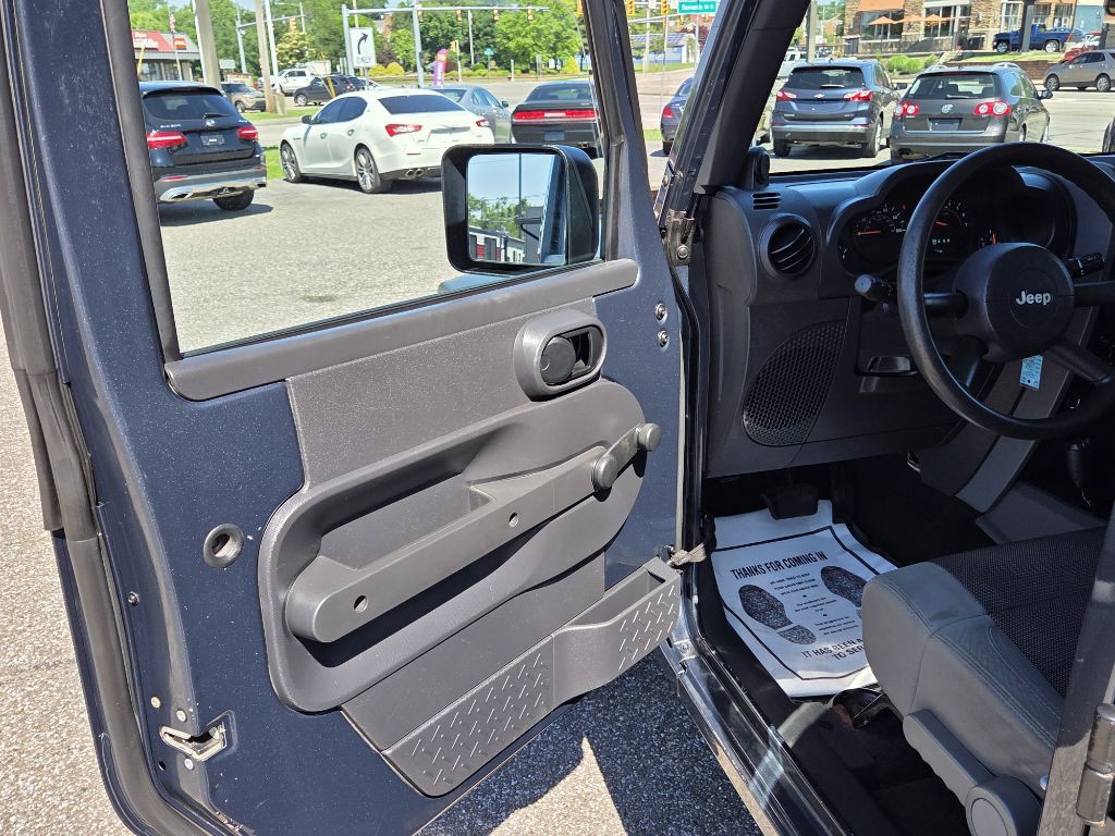 2007 Jeep Wrangler Image 10