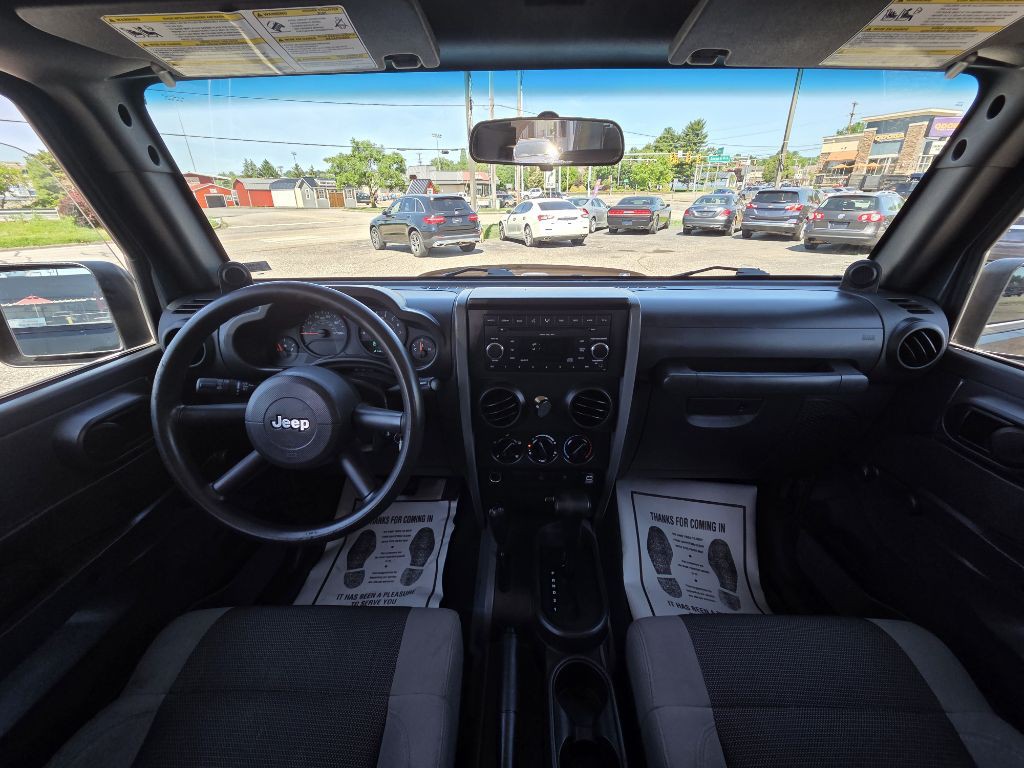 2007 Jeep Wrangler Image 20