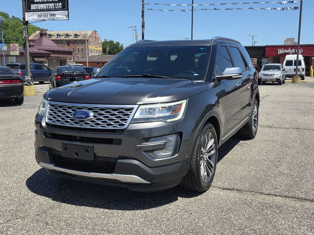 2017 Ford Explorer Image 2