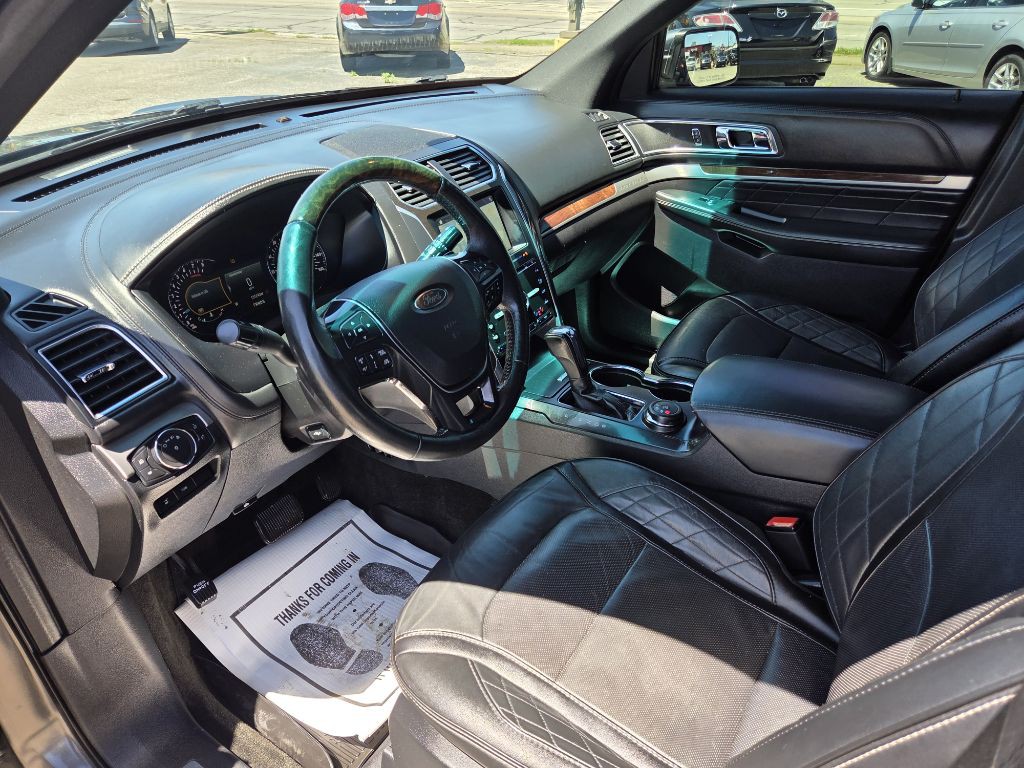 2017 Ford Explorer Image 11