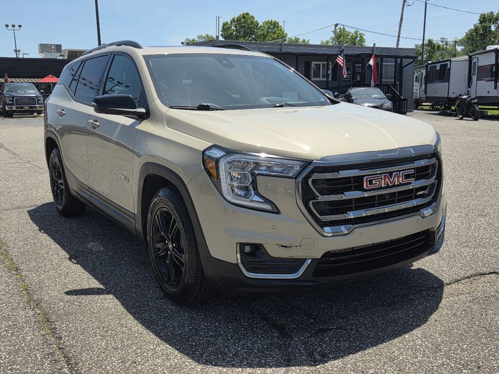 2022 GMC Terrain Image 4