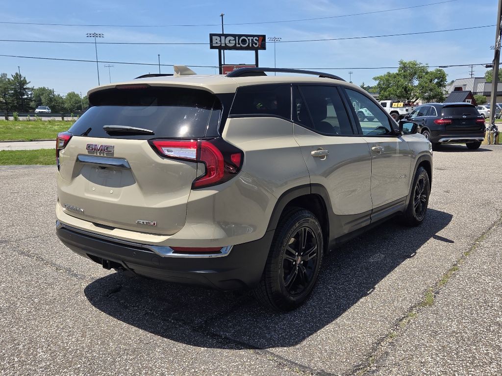 2022 GMC Terrain Image 6