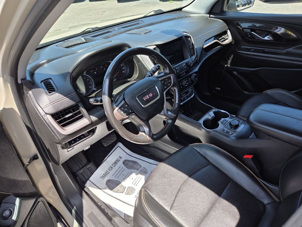 2022 GMC Terrain Image 11