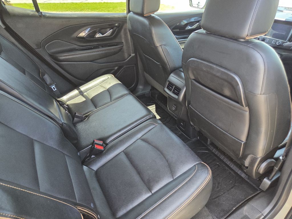 2022 GMC Terrain Image 16