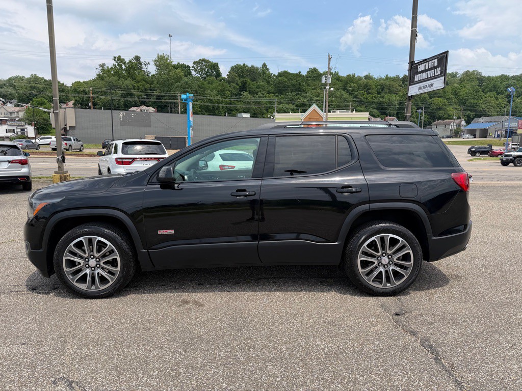 2017 GMC Acadia Image 8