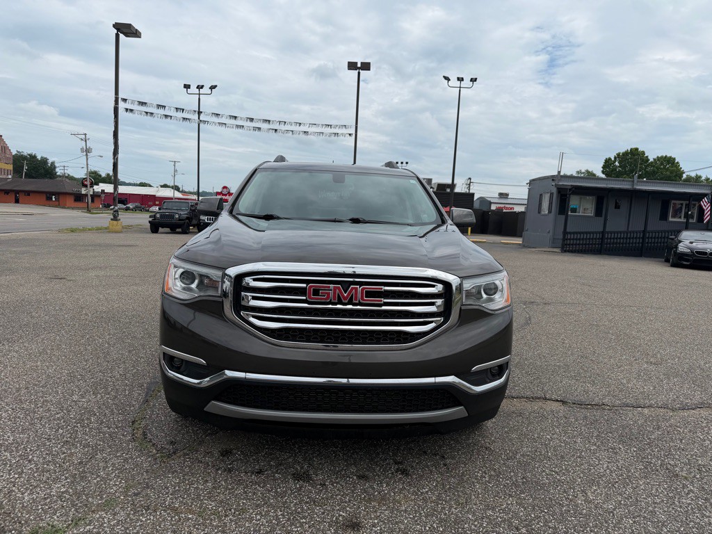 2019 GMC Acadia Image 2