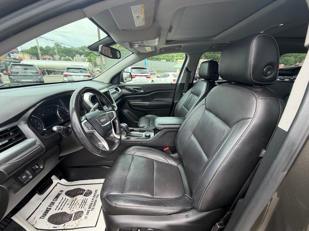 2019 GMC Acadia Image 9