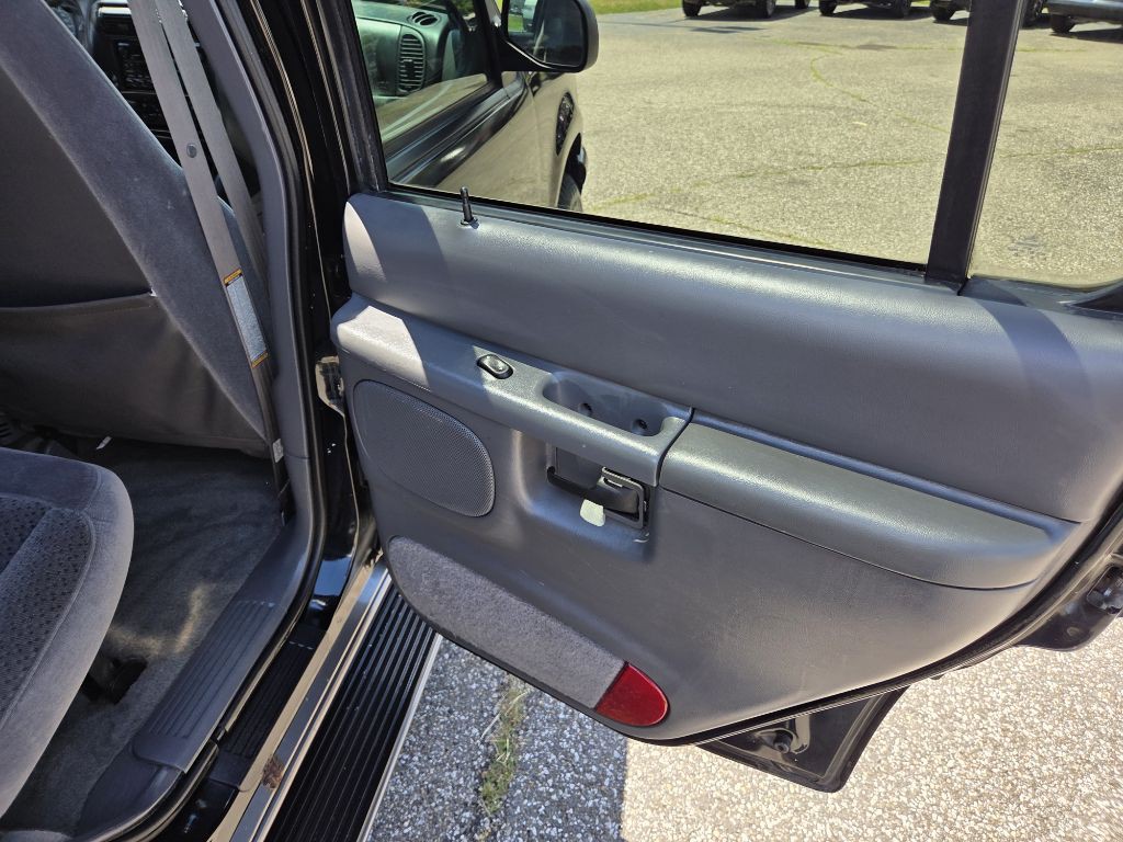1999 Mercury Mountaineer Image 14