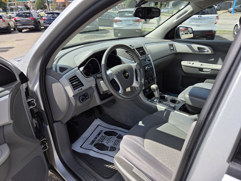 2012 Chevrolet Traverse Image 10