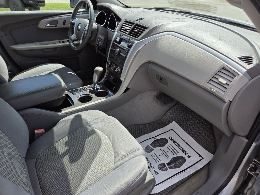 2012 Chevrolet Traverse Image 13