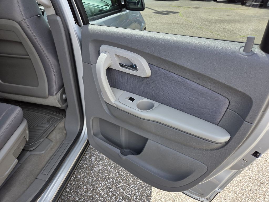 2012 Chevrolet Traverse Image 14
