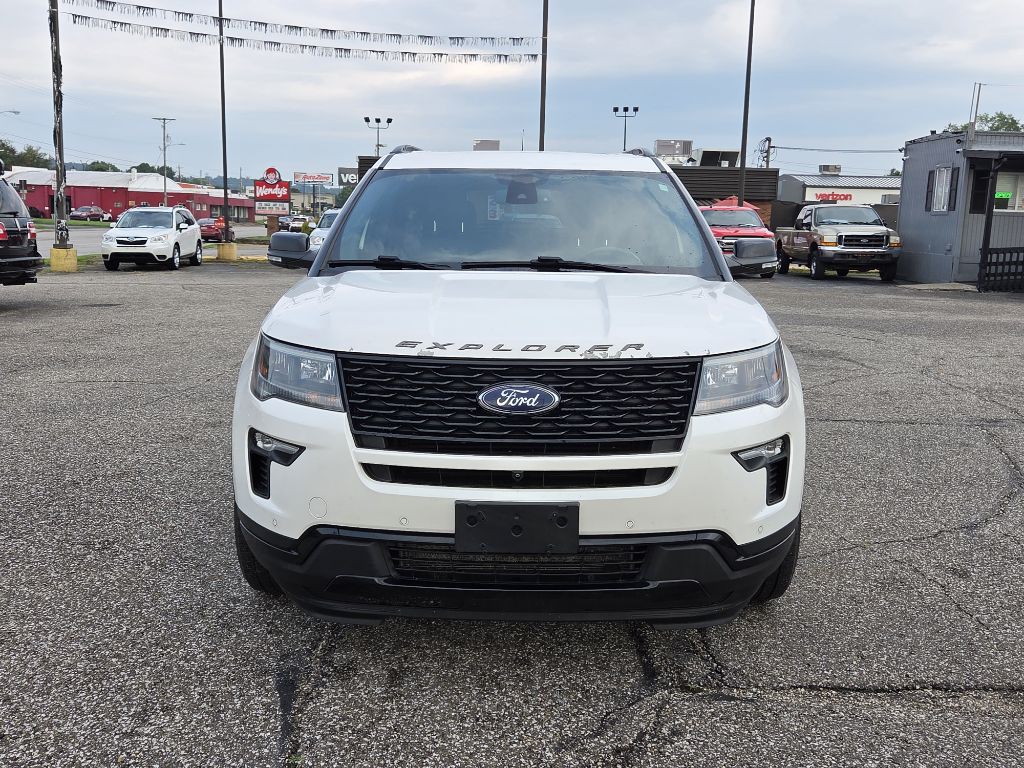 2018 Ford Explorer Image 2