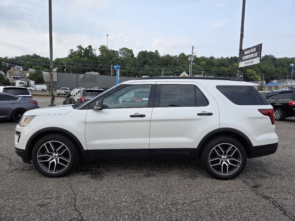 2018 Ford Explorer Image 8