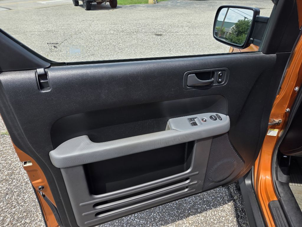 2006 Honda Element Image 9