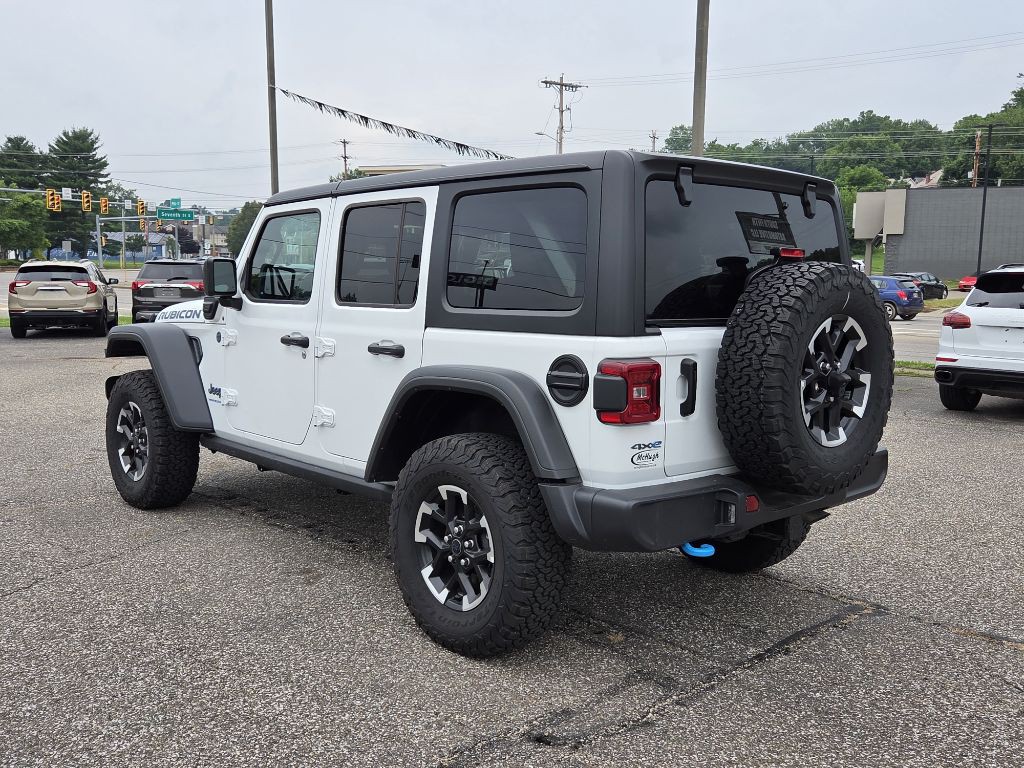 2025 Jeep Wrangler Image 8