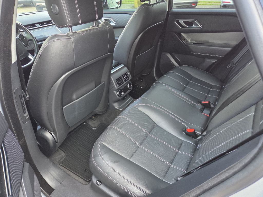 2018 Land Rover Range Rover Image 17