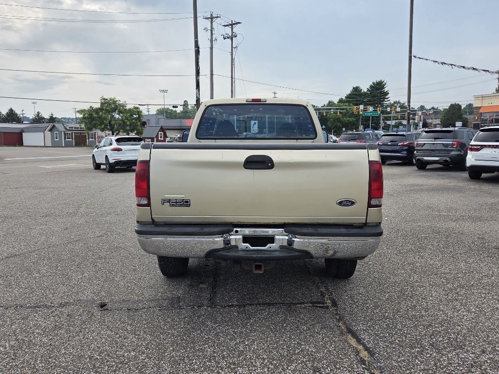 2000 Ford F-250 Image 6