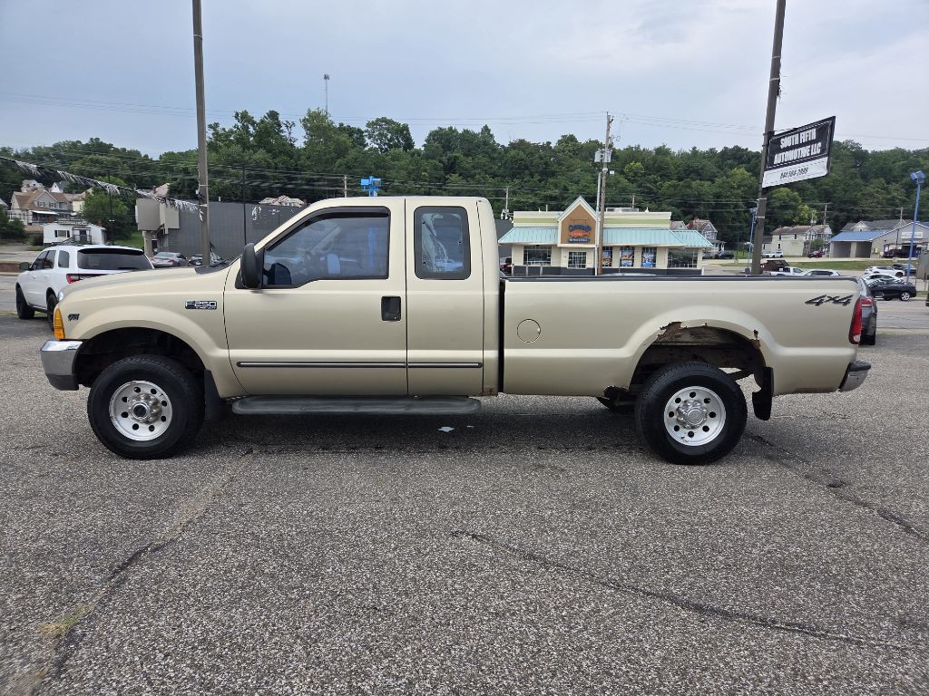 2000 Ford F-250 Image 7