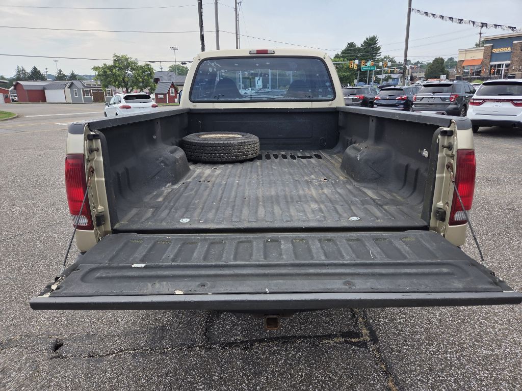 2000 Ford F-250 Image 17