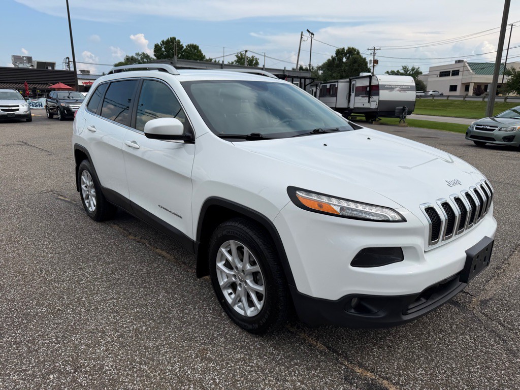 2017 Jeep Cherokee Image 6