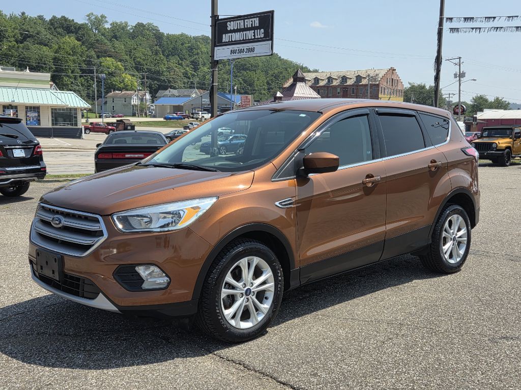 2017 Ford Escape Image 1