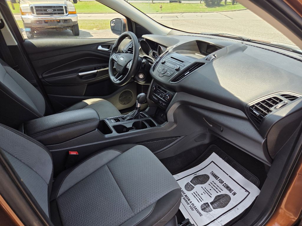 2017 Ford Escape Image 13