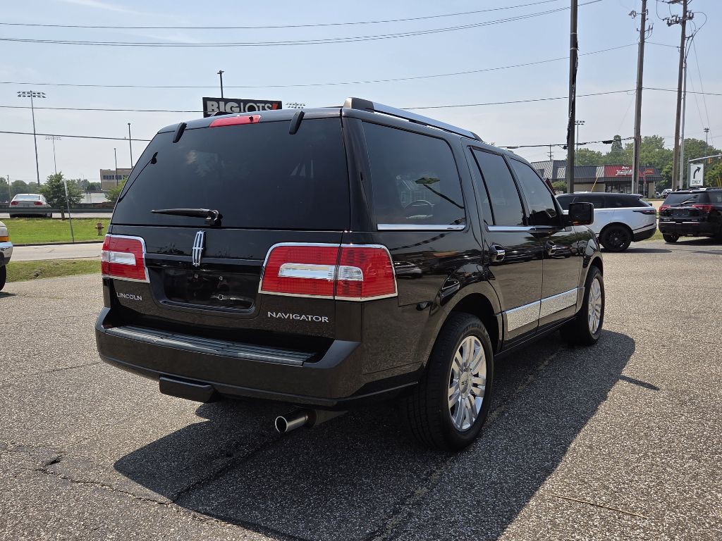 2013 Lincoln Navigator Image 5