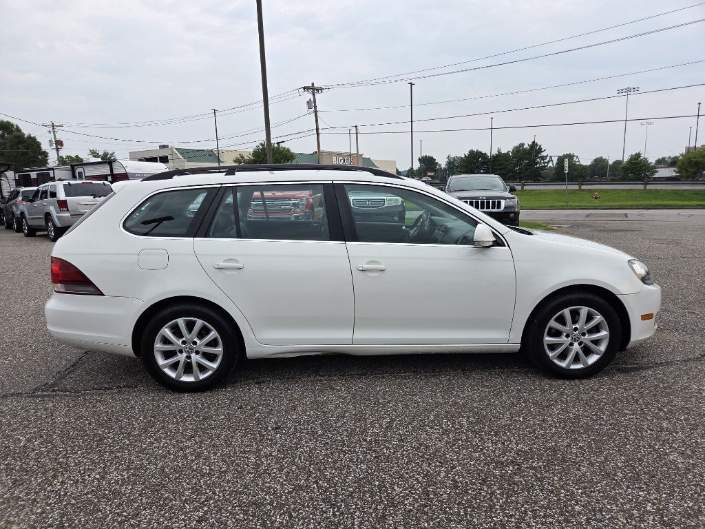 2013 Volkswagen Jetta Image 4