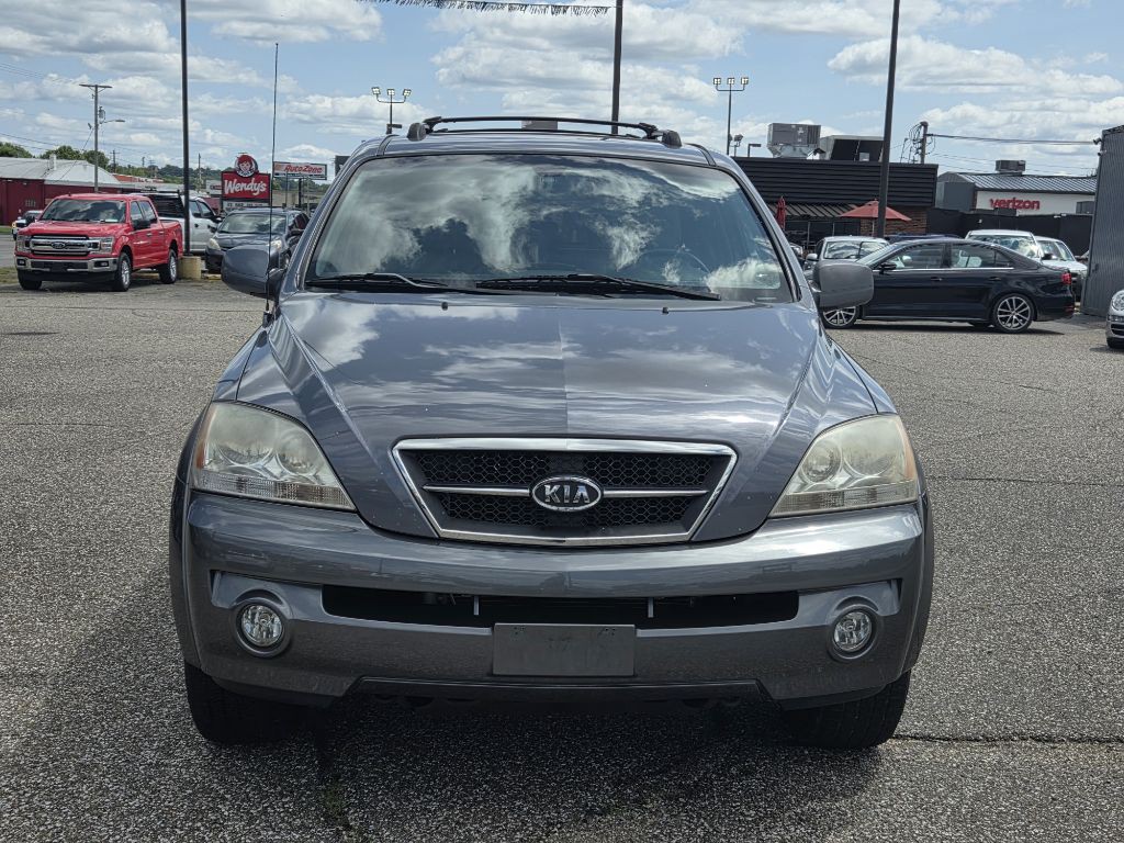 2005 Kia Sorento Image 2