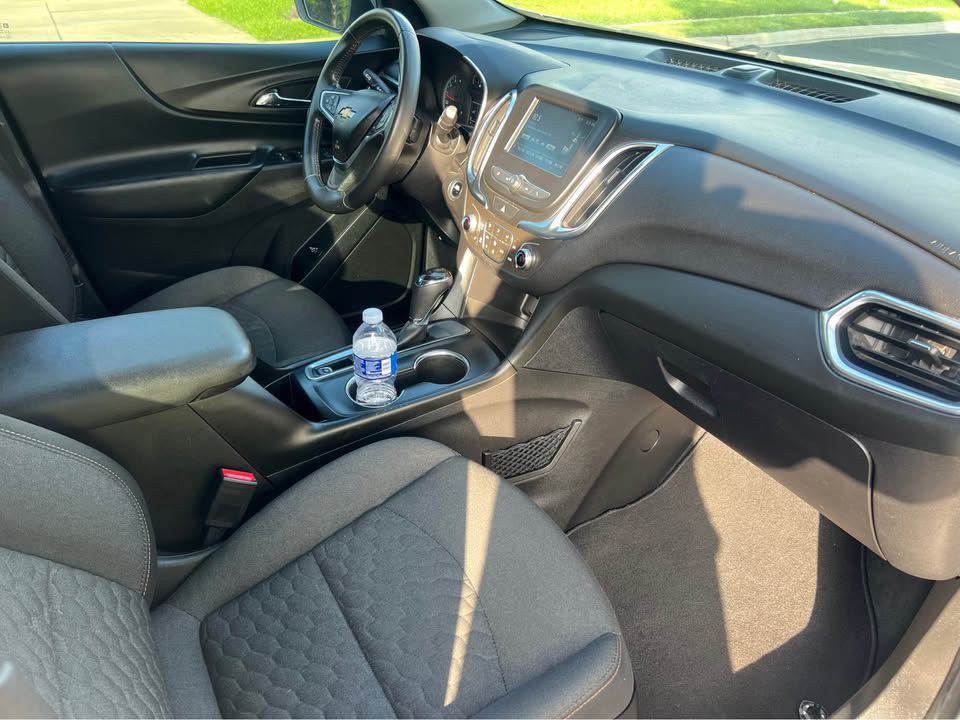 2018 Chevrolet Equinox Image 11