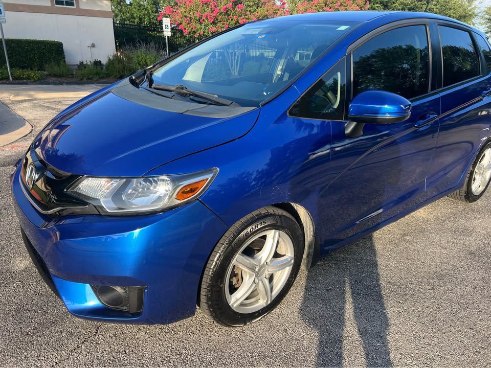 2015 Honda Fit Image 2