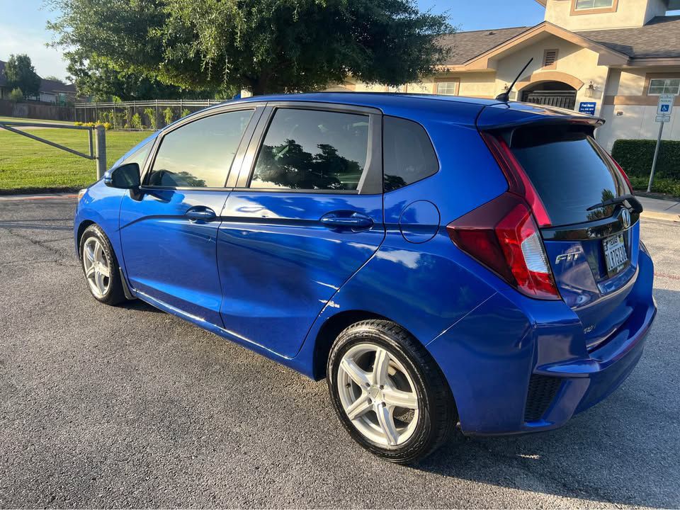 2015 Honda Fit Image 6