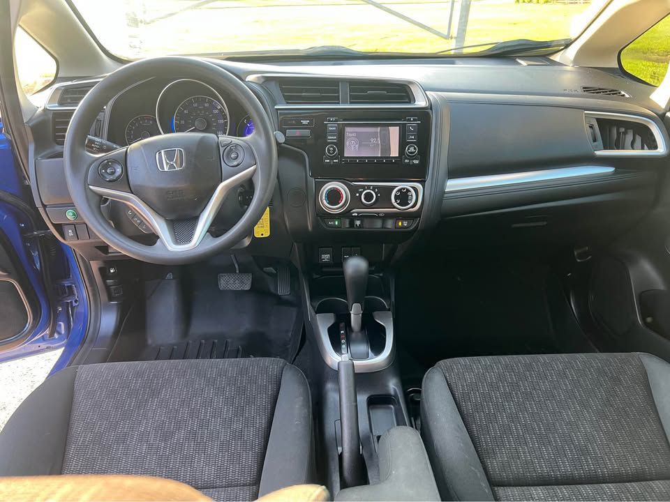 2015 Honda Fit Image 8