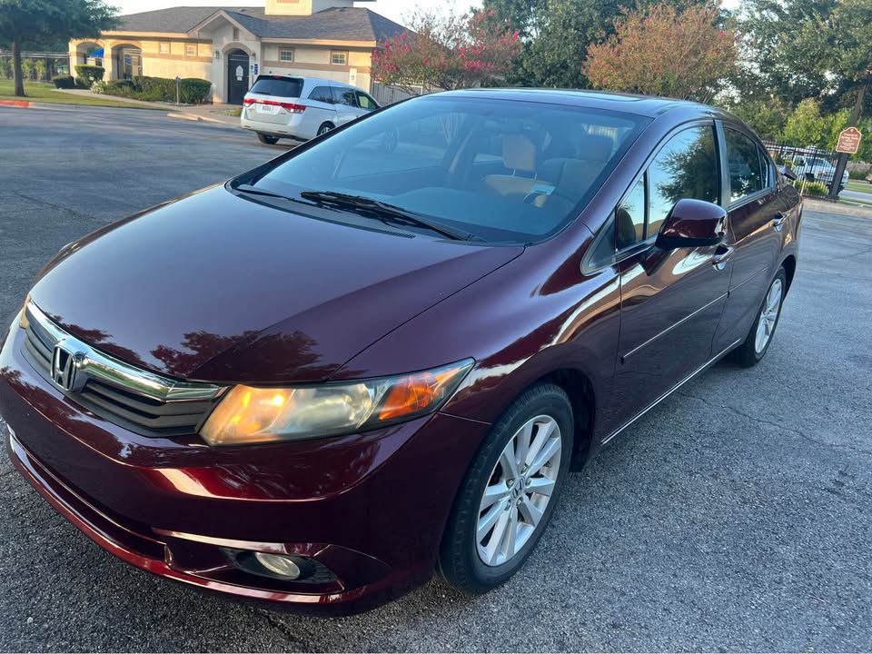 2012 Honda Civic Image 2