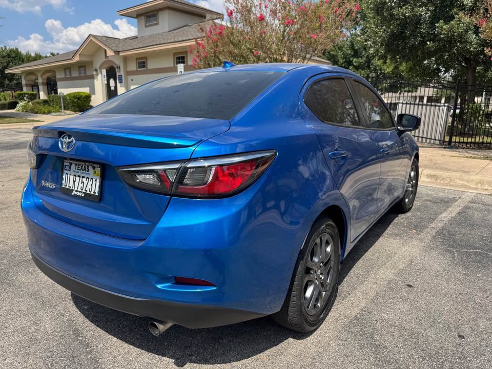 2019 Toyota Yaris Image 2