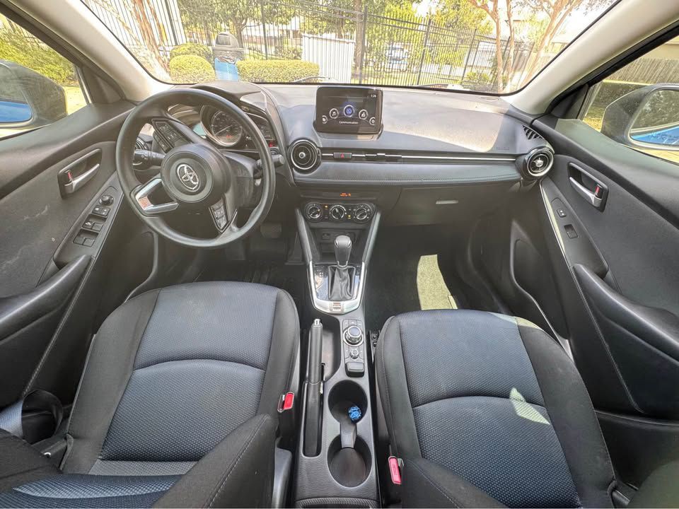 2019 Toyota Yaris Image 12