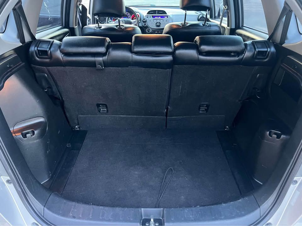2011 Honda Fit Image 10