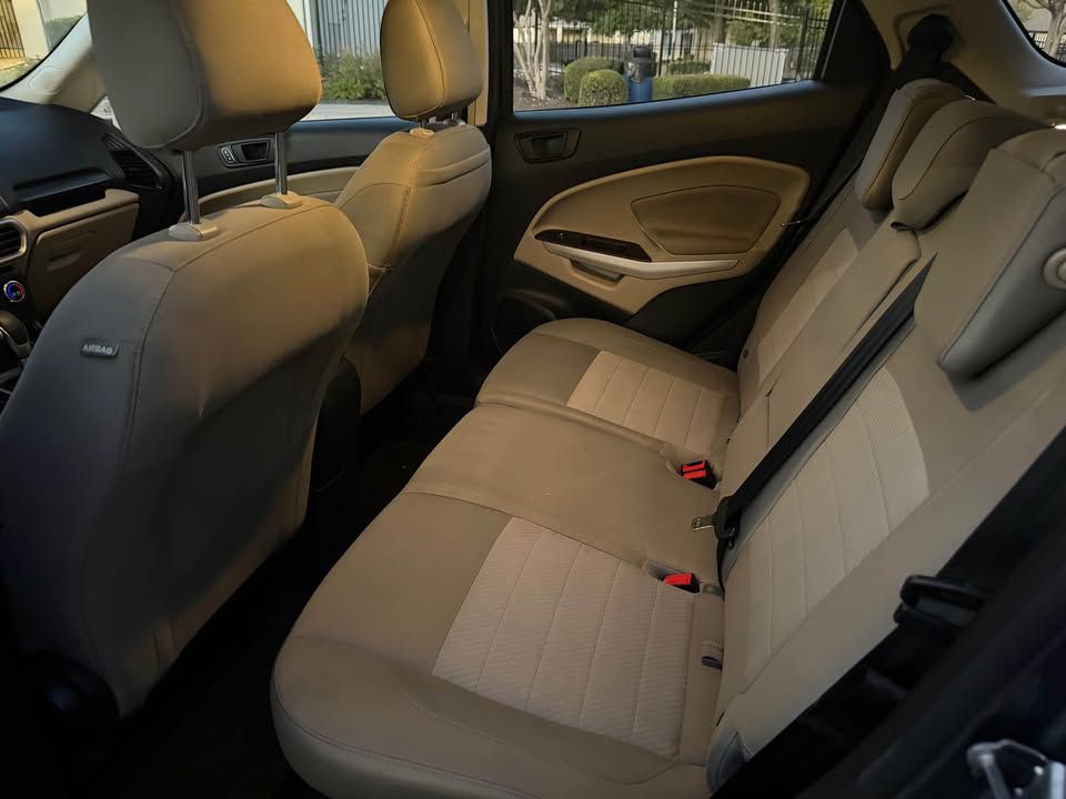 2021 Ford Econoline Image 9