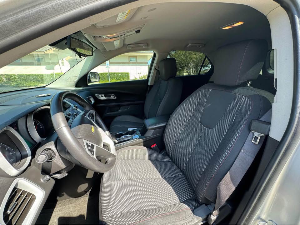 2017 Chevrolet Equinox Image 10