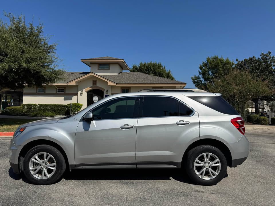 2017 Chevrolet Equinox Image 13