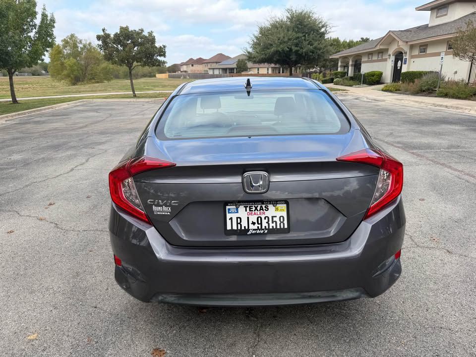 2018 Honda Civic Image 3