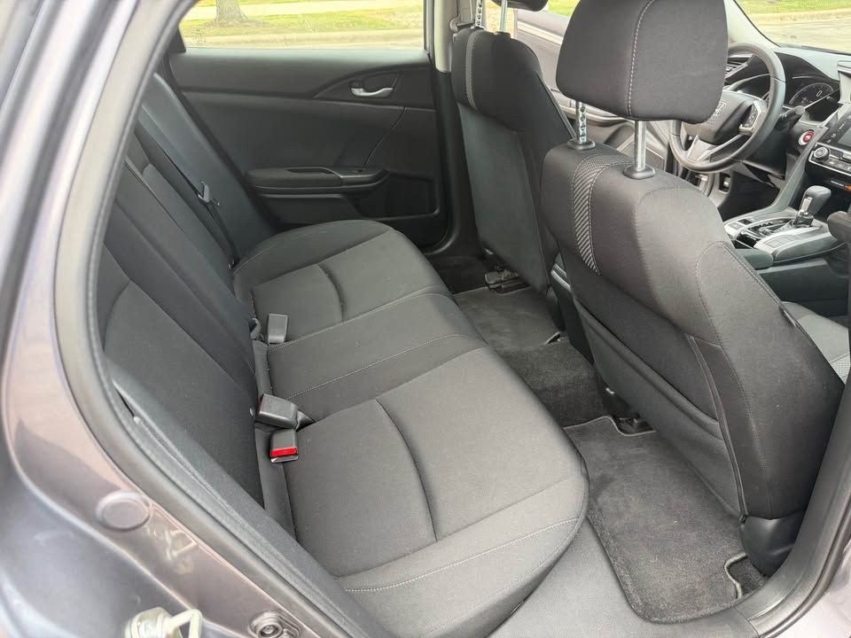 2018 Honda Civic Image 10