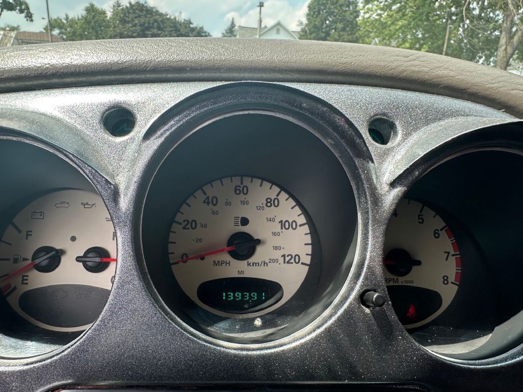 2002 Chrysler PT Cruiser Image 2